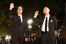 左から行定勲、金允洙。