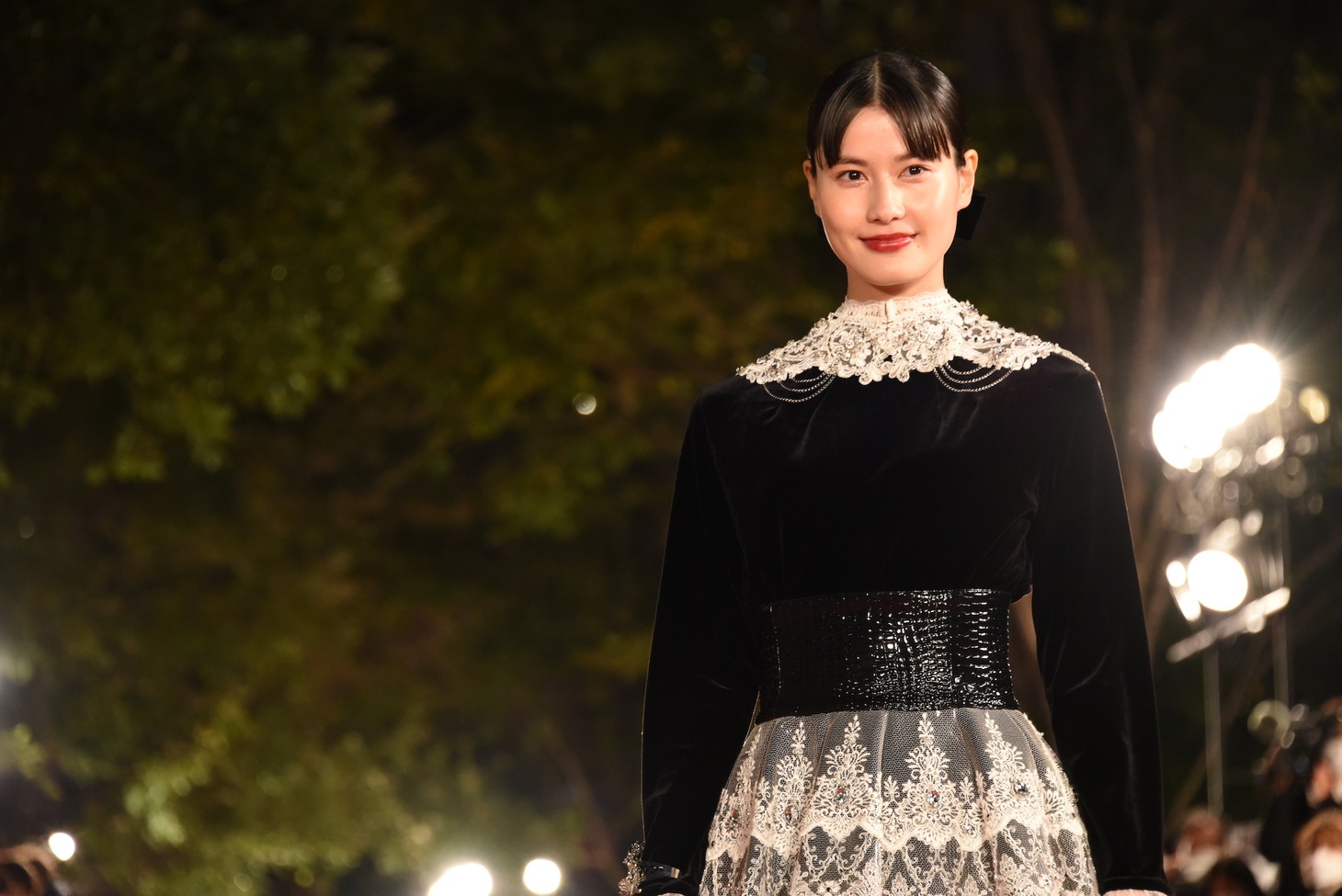 橋本愛