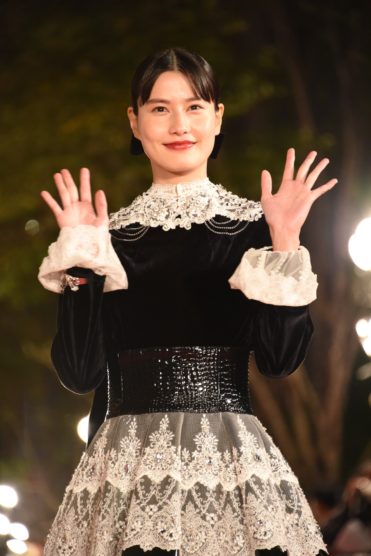 橋本愛