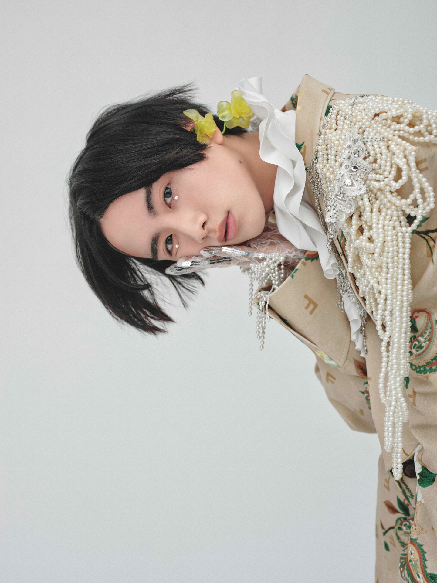 「板垣李光人 20th Anniversary Photobook Interlude」収録カット（撮影：MELON[TRON]）