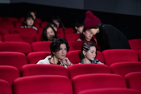 「恋のいばら」新場面写真