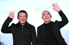 左からリー・カンション、ツァイ・ミンリャン。