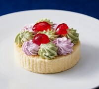 「“ペチュニアおばさんのプディング”ロールケーキ」（税込525円）