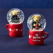 「ベアフル 組分け帽子 スノーグローブ」（税込2350円）