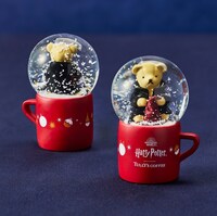 「ベアフル 組分け帽子 スノーグローブ」（税込2350円）