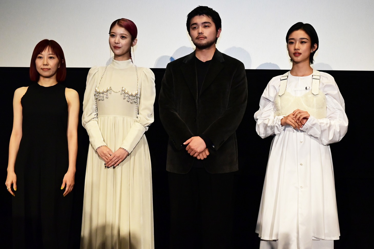 「ひとりぼっちじゃない」舞台挨拶の様子。