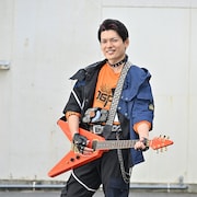 崎山つばさ「仮面ライダーギーツ」に出演、謎多きライダー・パンクジャックに変身