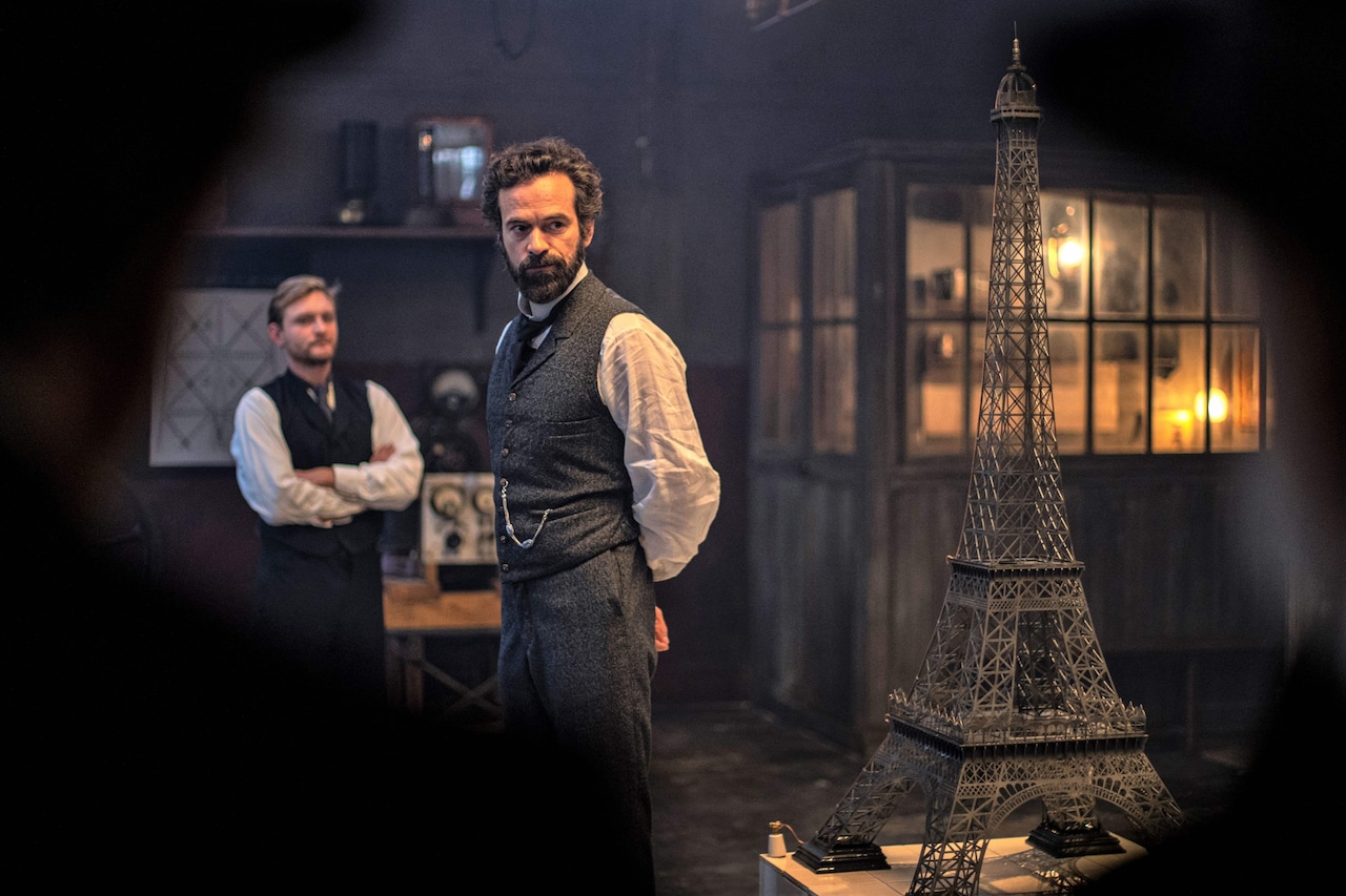 ロマン・デュリス主演「EIFFEL」公開、フランス映画祭ではオープニング作品に