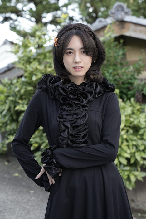 世古口凌演じるお百。