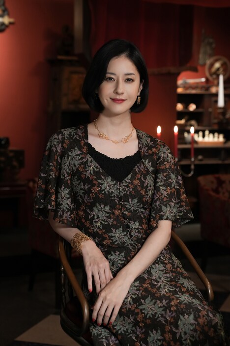 松本若菜演じる蓬蘭美摩子。