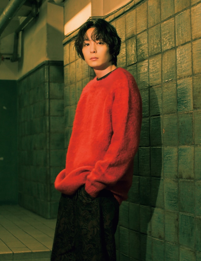 犬飼貴丈 (c)Marco（「JUNON」12月号より）