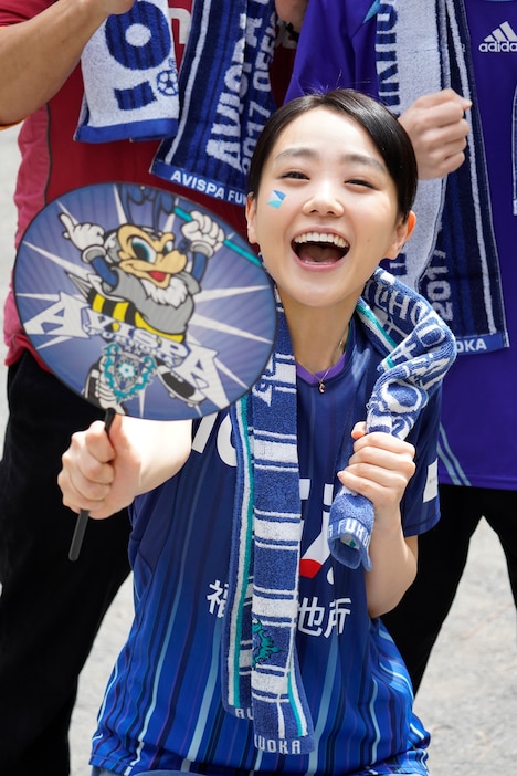 奈緒が演じる工藤舞。