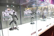 「ブラックパンサー・レガシー」トイサピエンス東京店内の様子。