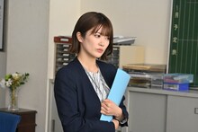 樋口日奈演じる清水彩花。