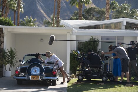 「ドント・ウォーリー・ダーリン」メイキング写真