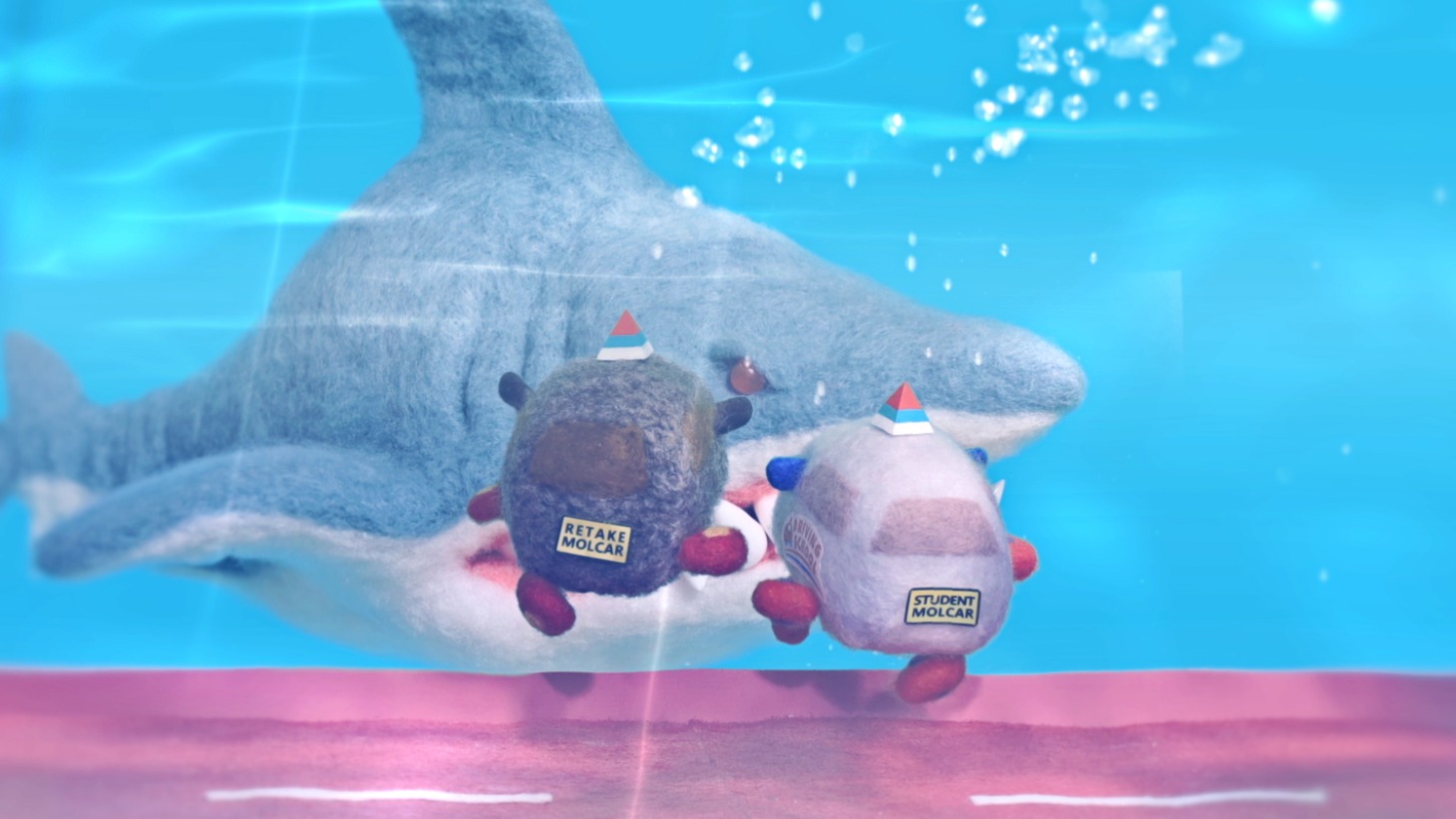 「PUI PUI モルカー DRIVING SCHOOL」PVより。