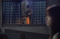 「夜、鳥たちが啼く」