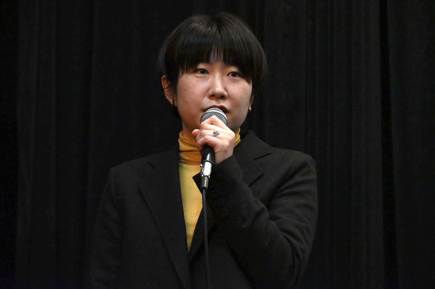 張元香織