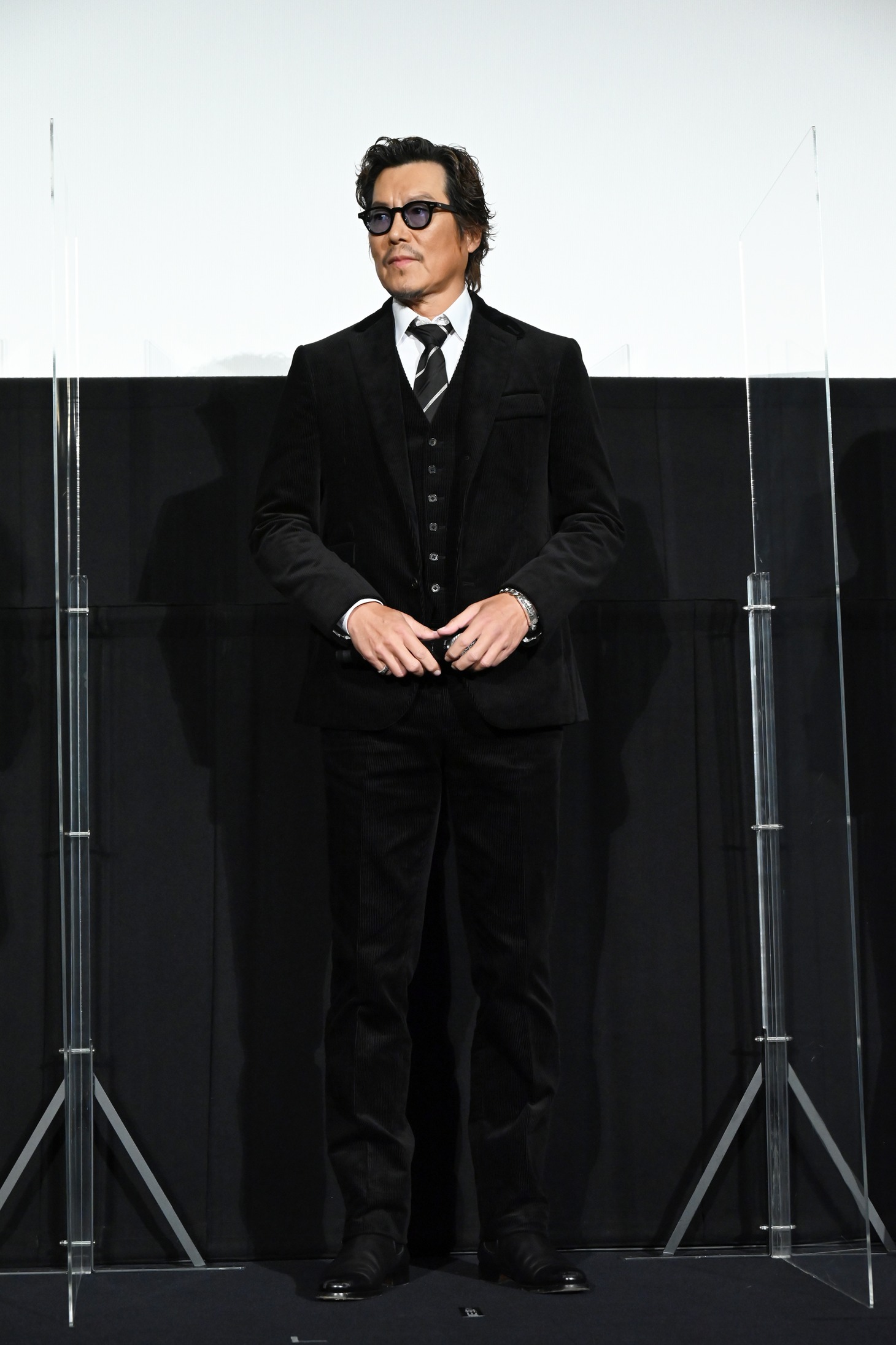 豊川悦司