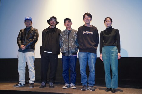 左からDEG、片山享、柳谷一成、安楽涼、大川景子。