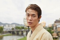 「宮沢氷魚 1st写真集（タイトル未定）」未収録アザーカット