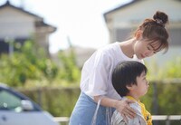 「夜、鳥たちが啼く」