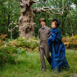 B・カンバーバッチ主演作「ルイス・ウェイン」新映像が公開、各界猫好きのコメントも