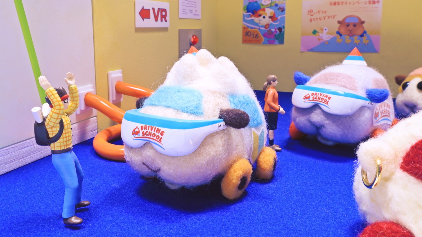 「PUI PUI モルカー DRIVING SCHOOL」