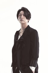 亀梨和也主演「正義の天秤 season2」来春放送、天才弁護士・鷹野和也が帰ってくる