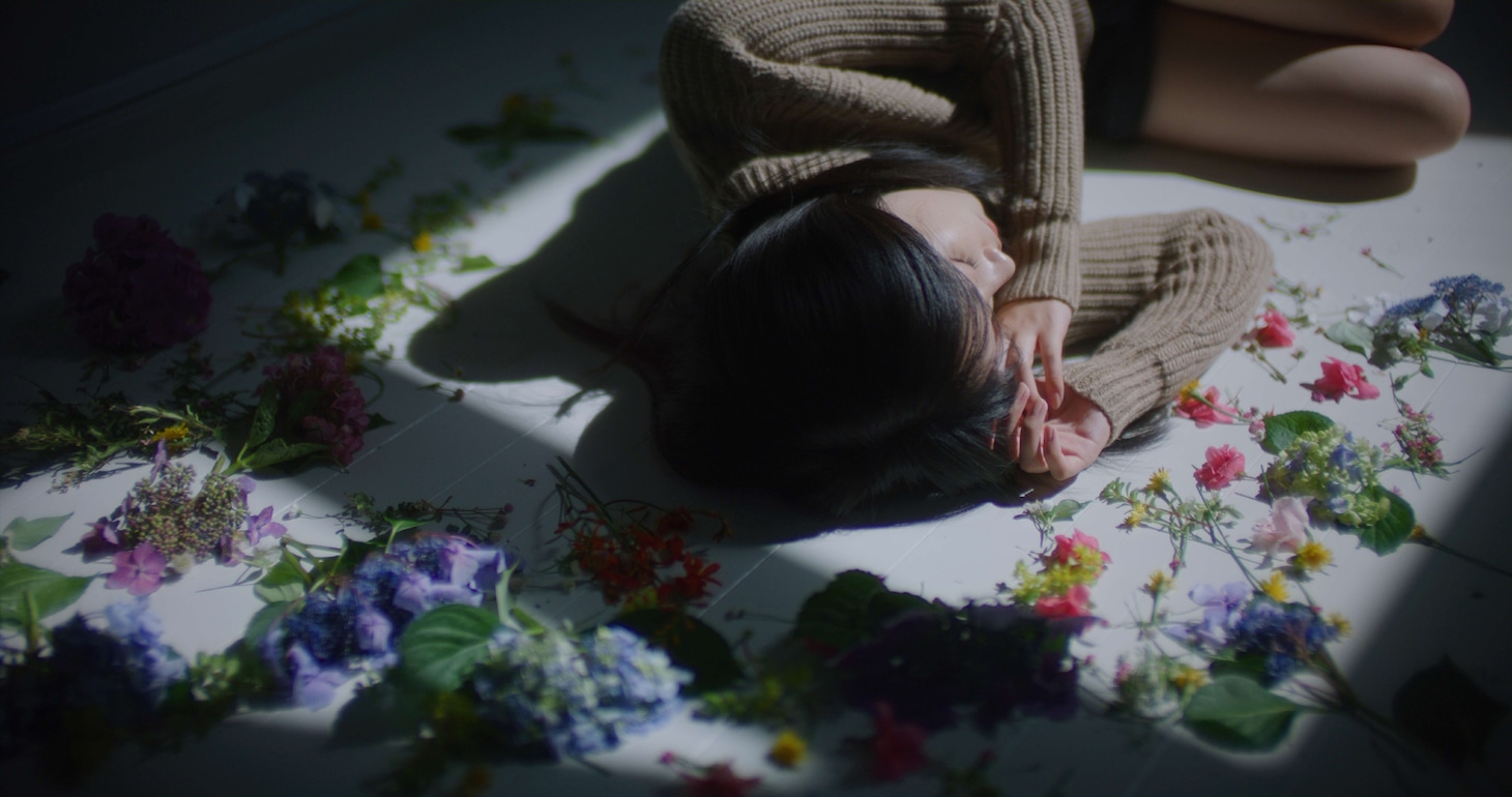 「INVISIBLE FRIEND」