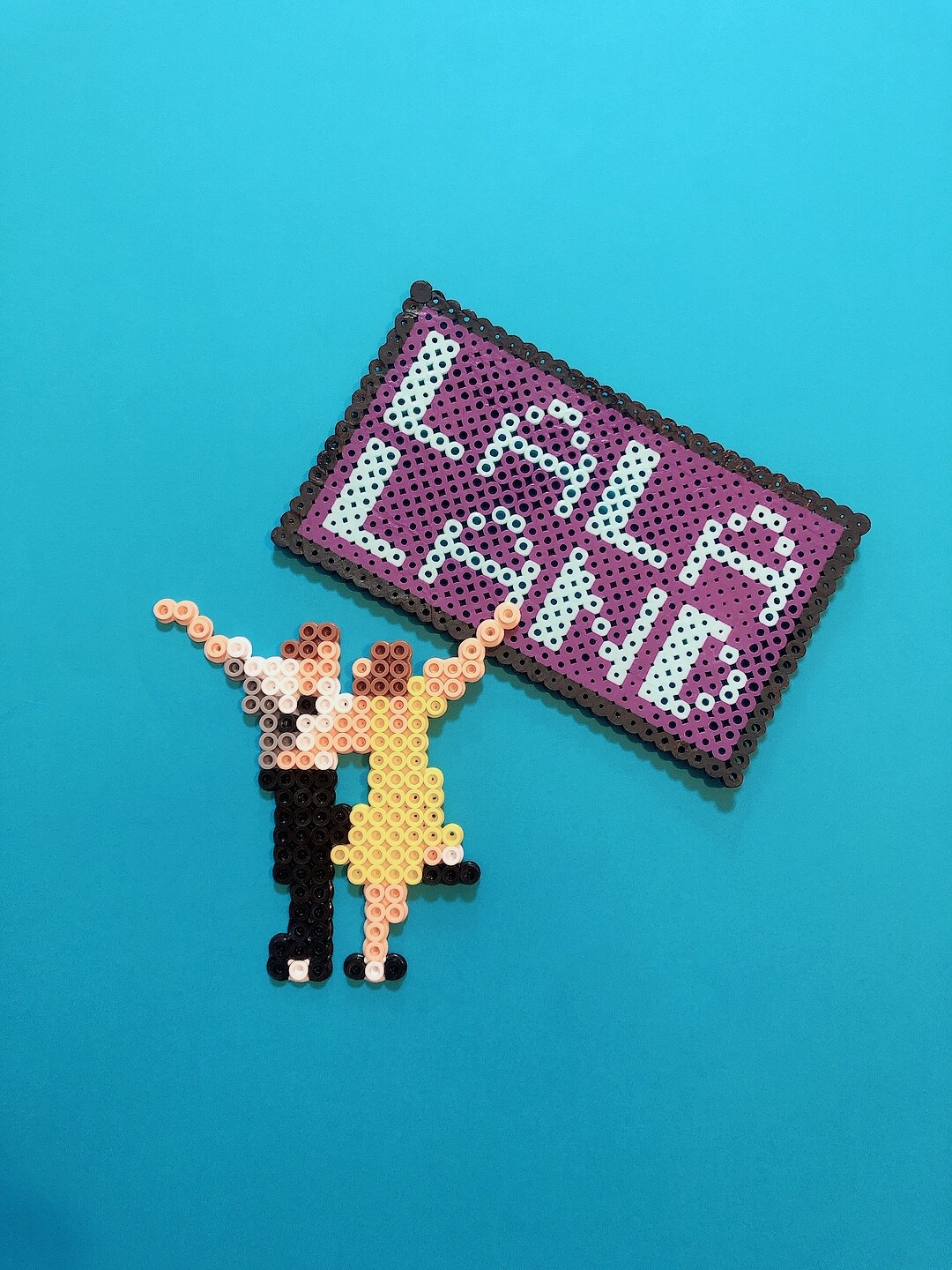 「ラ・ラ・ランド」のアイロンビーズ作品。