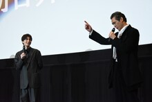 左から高杉真宙、加藤雅也。