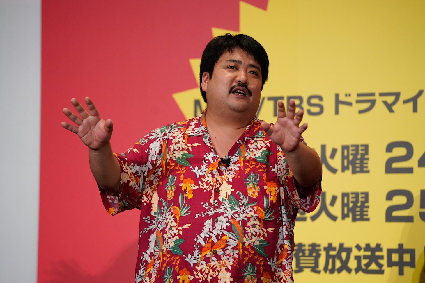 鈴木もぐら