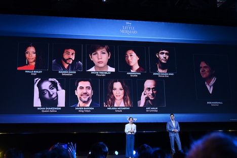 「リトル・マーメイド」監督・キャスト紹介の様子。