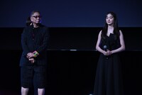 左から三池崇史、キム・へジュン。