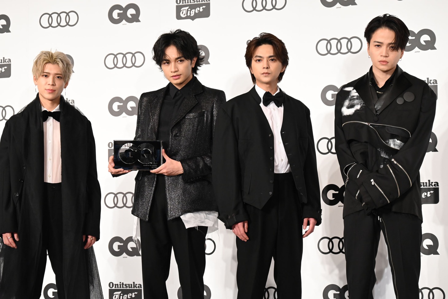左から松島聡、中島健人、佐藤勝利、菊池風磨。