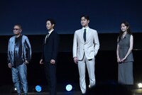 左から三池崇史、チョン・ヘイン、コ・ギョンピョ、キム・ヘジュン。