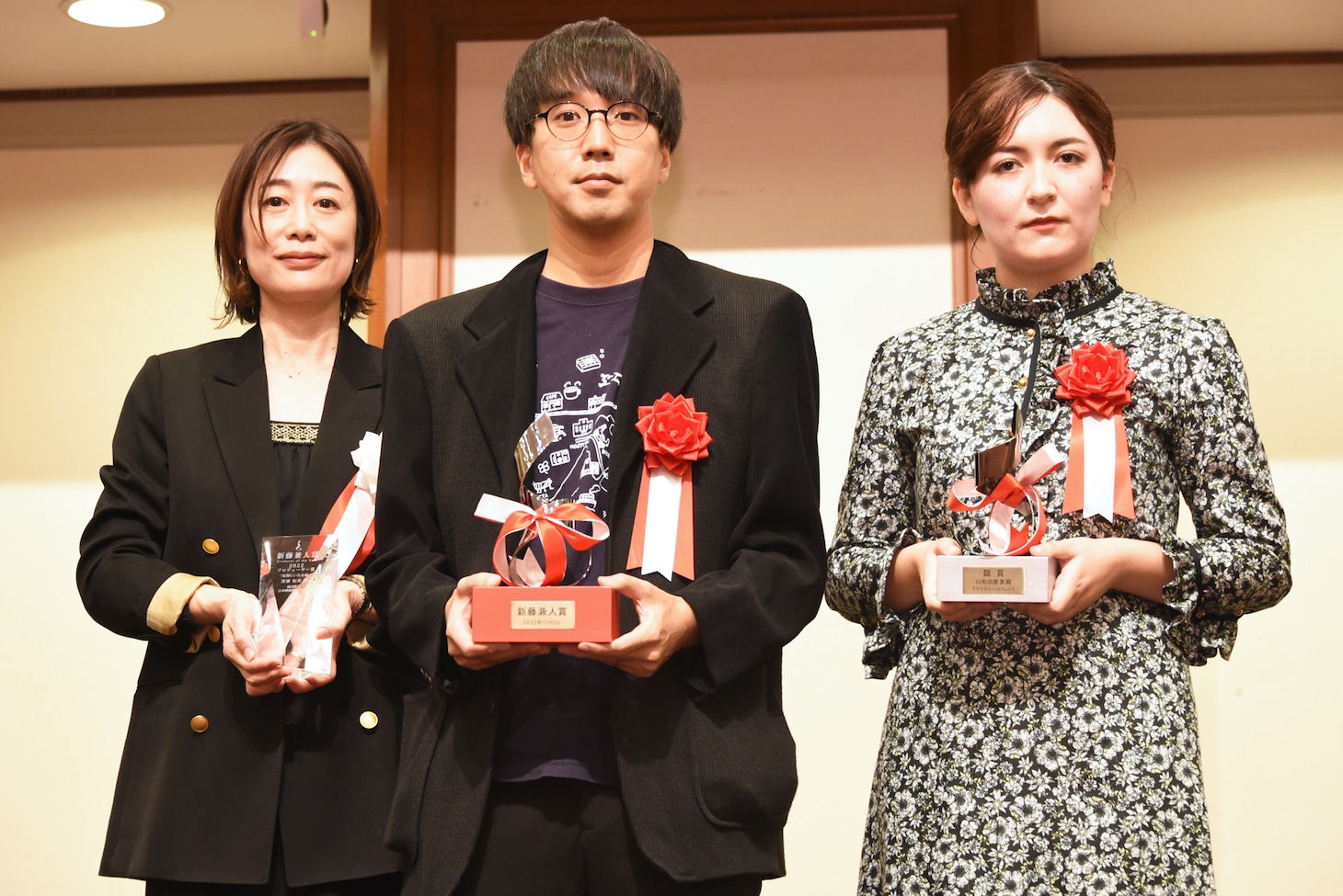 左から深瀬和美、森井勇佑、川和田恵真。