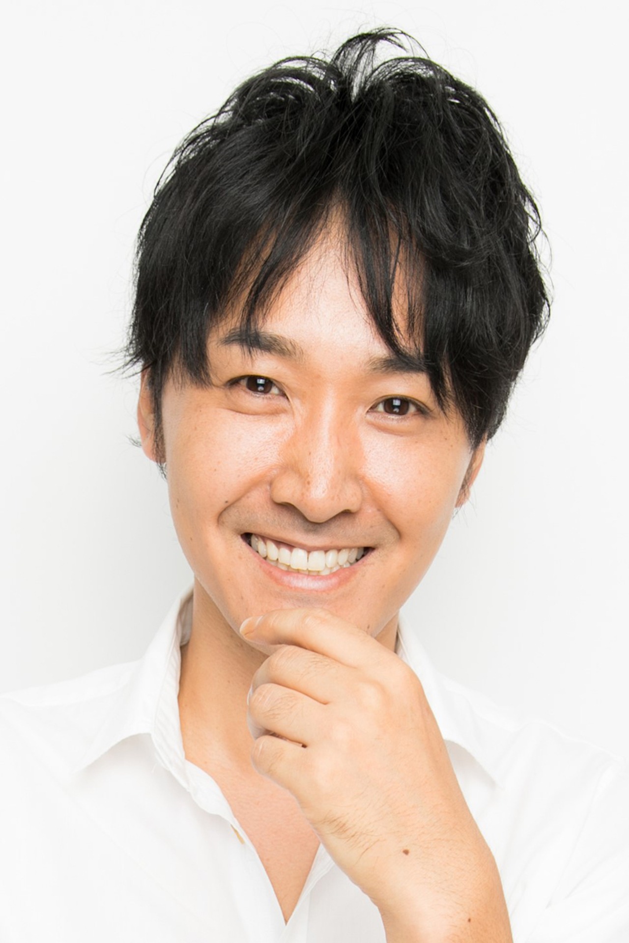 山本康平