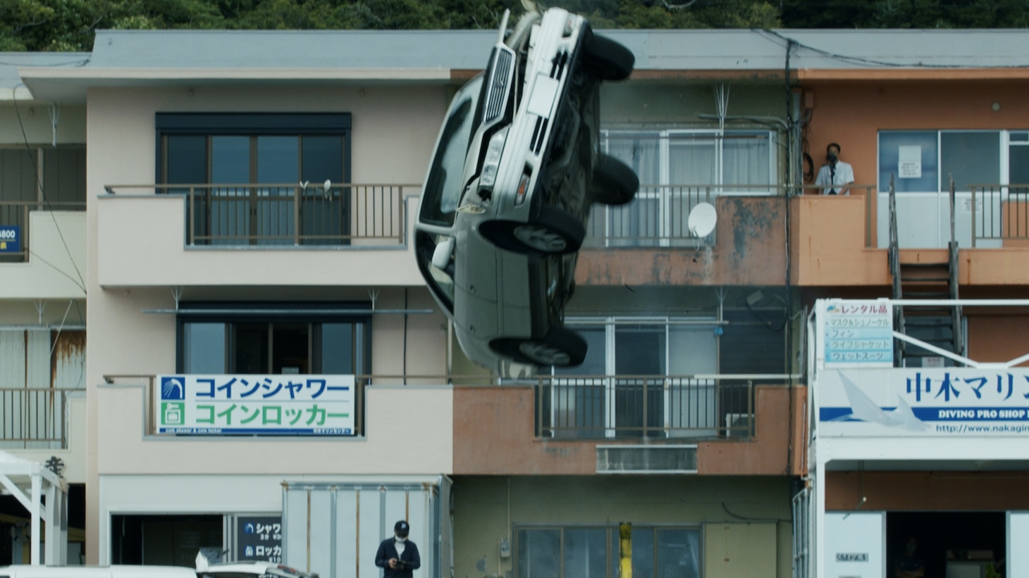 「狼 ラストスタントマン」連続写真