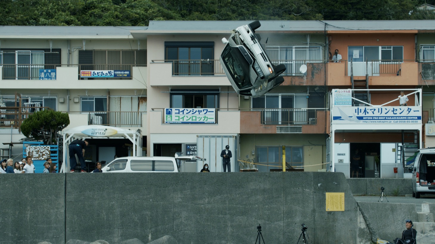 「狼 ラストスタントマン」連続写真