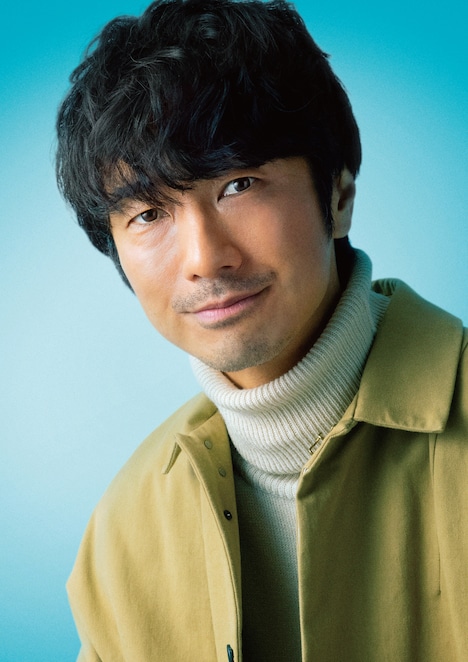 筒見拓郎役の眞島秀和。