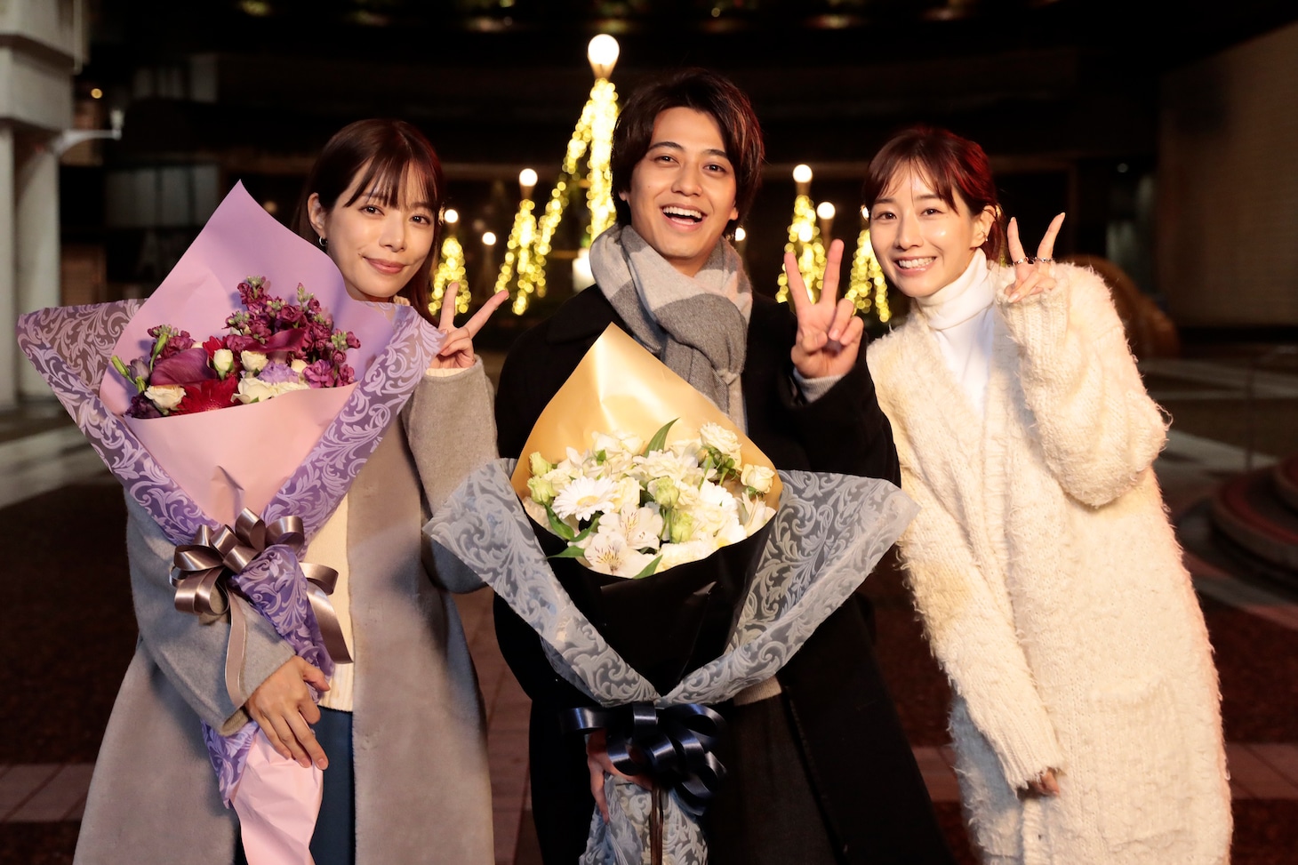 左から桜井ユキ、高橋海人、田中みな実。