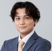 橋井翼役の矢野聖人。(c)「親友は悪女」製作委員会 2023