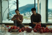 「別れる決心」新場面写真