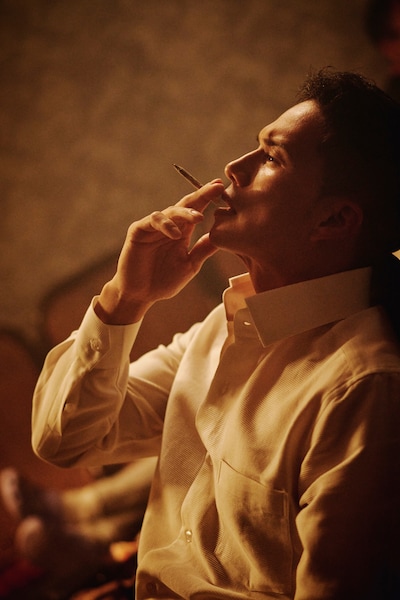 「商魂 TRADE WAR」より、市原隼人演じる武田遼平。