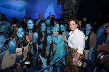 シガニー・ウィーバー（手前右）。