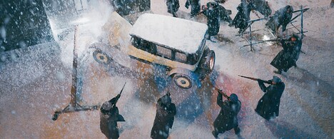 「崖上のスパイ」新場面写真