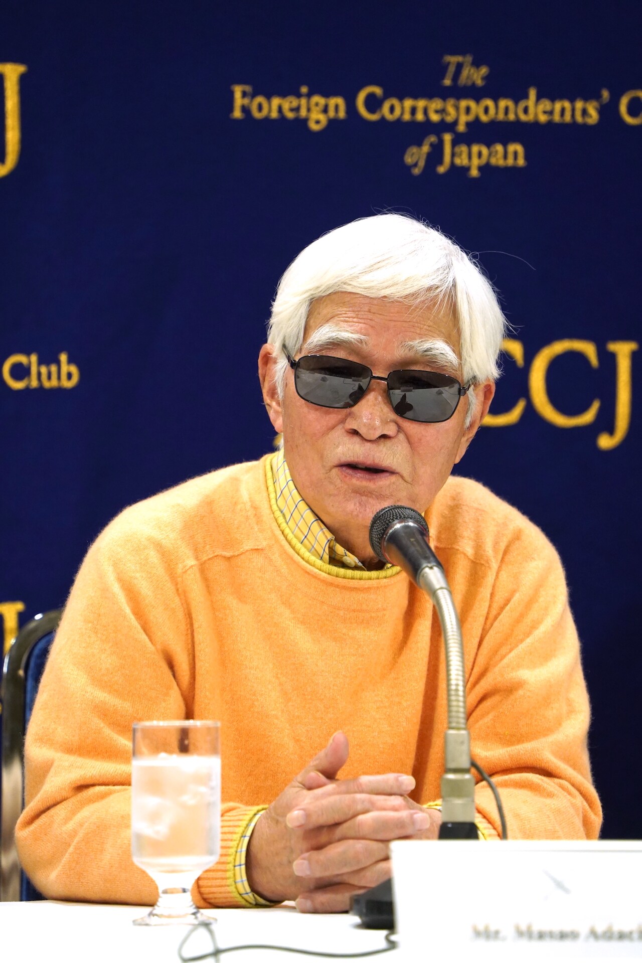 「テロではなく個人的決起」山上容疑者モデルの「REVOLUTION＋1」監督が会見