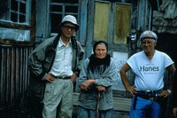 「20世紀末黙示録 もの食う人びと」 (c)東映